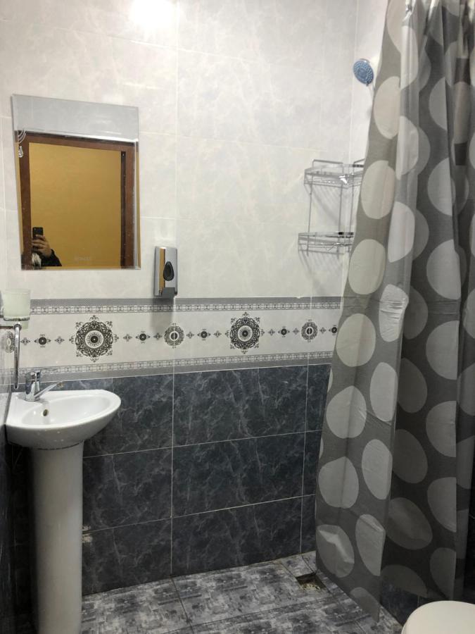 Дом Отель Бадамзар Taschkent Exterior foto
