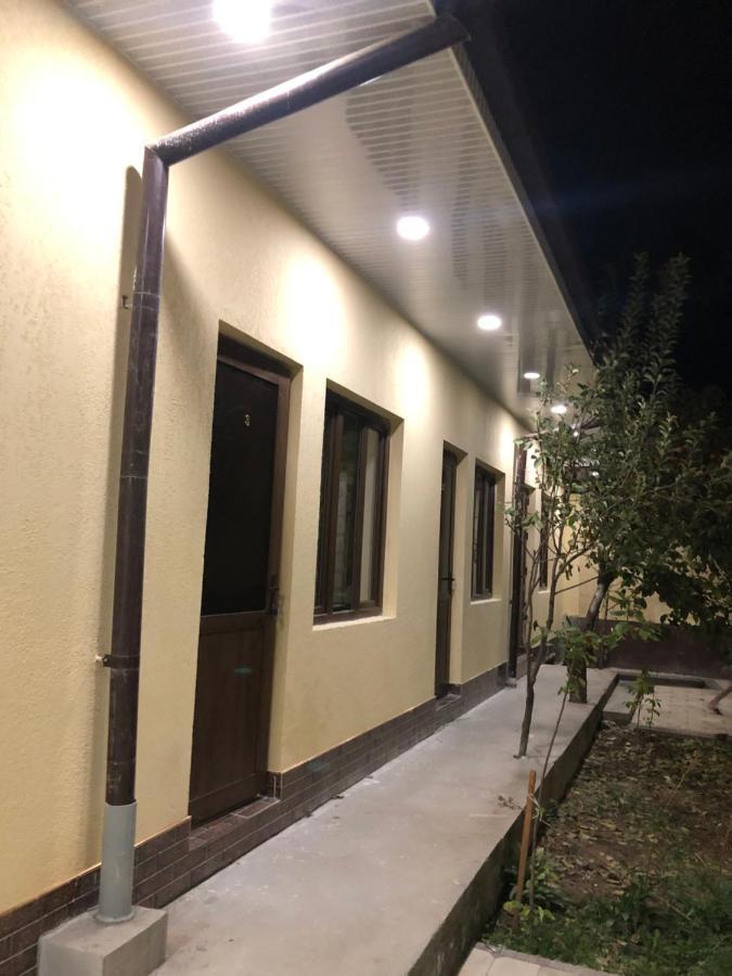 Дом Отель Бадамзар Taschkent Exterior foto