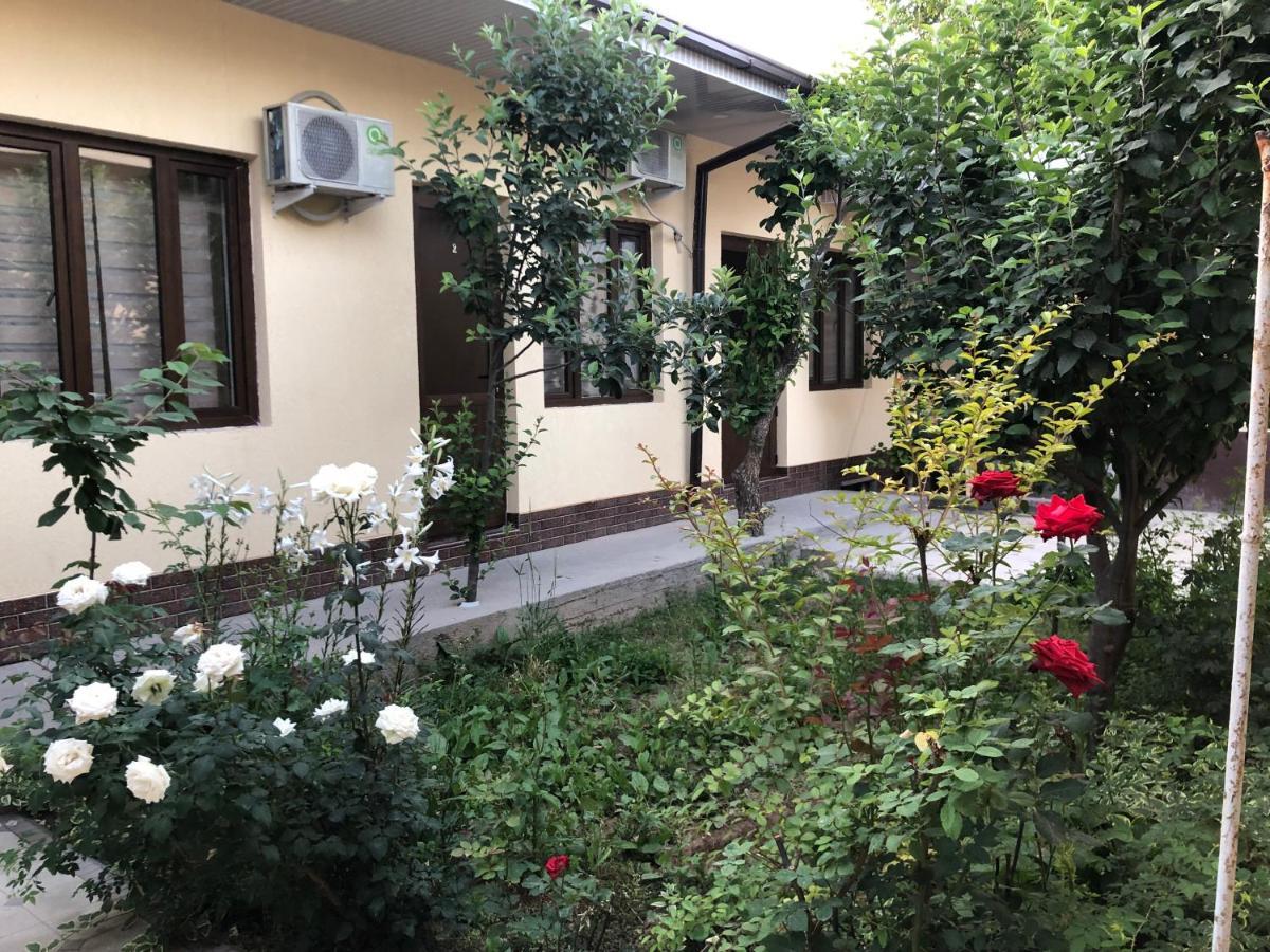 Дом Отель Бадамзар Taschkent Exterior foto